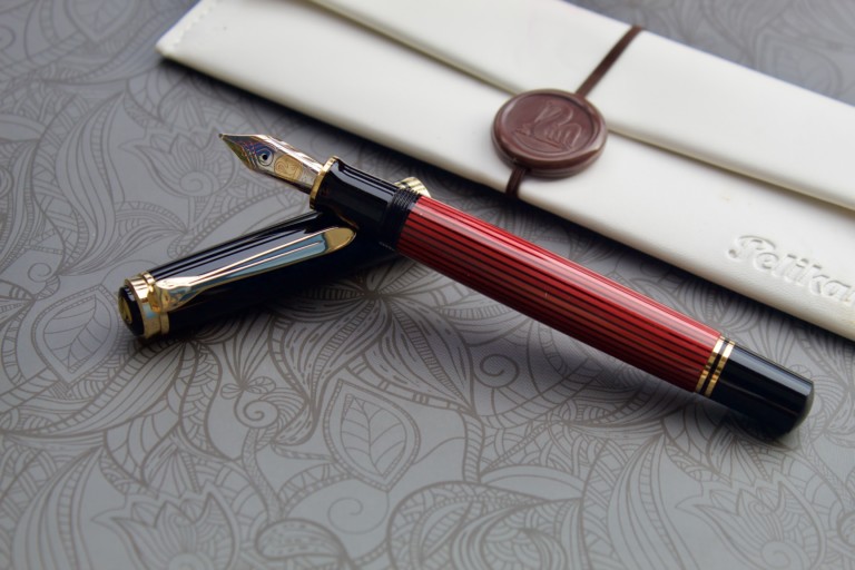 Pelikan M800